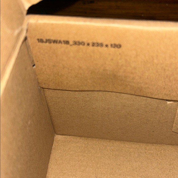 Jordan Point Lane Empty Boxes - Picture 5 of 7